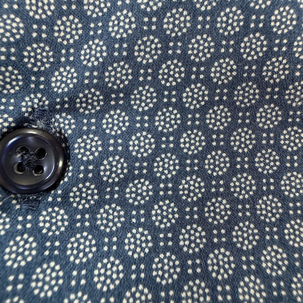DSTRCT & Row‎ Mens XXXL Blue Geometric Medallion Button Down Shirt - Picture 4 of 7